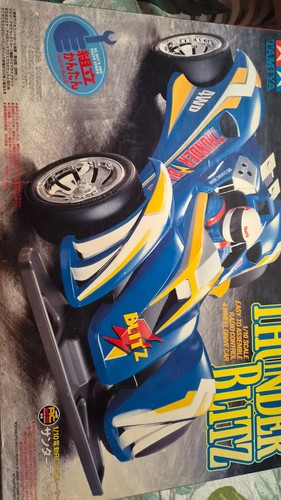 Bausatz tamiya - 1:10,